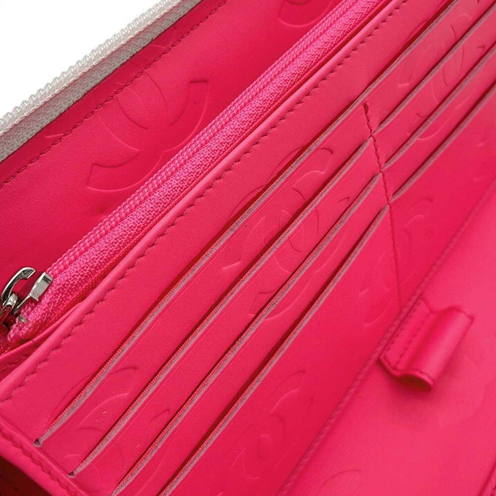 CHANEL Authentic Black Logo Wallet - Picture 11 of 16